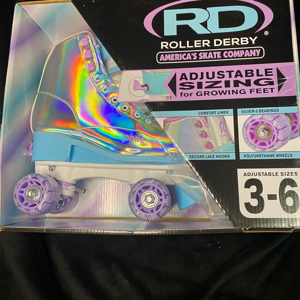 Kids Roller Skates ADJUSTABLE SIZES 3-6 (NEW)